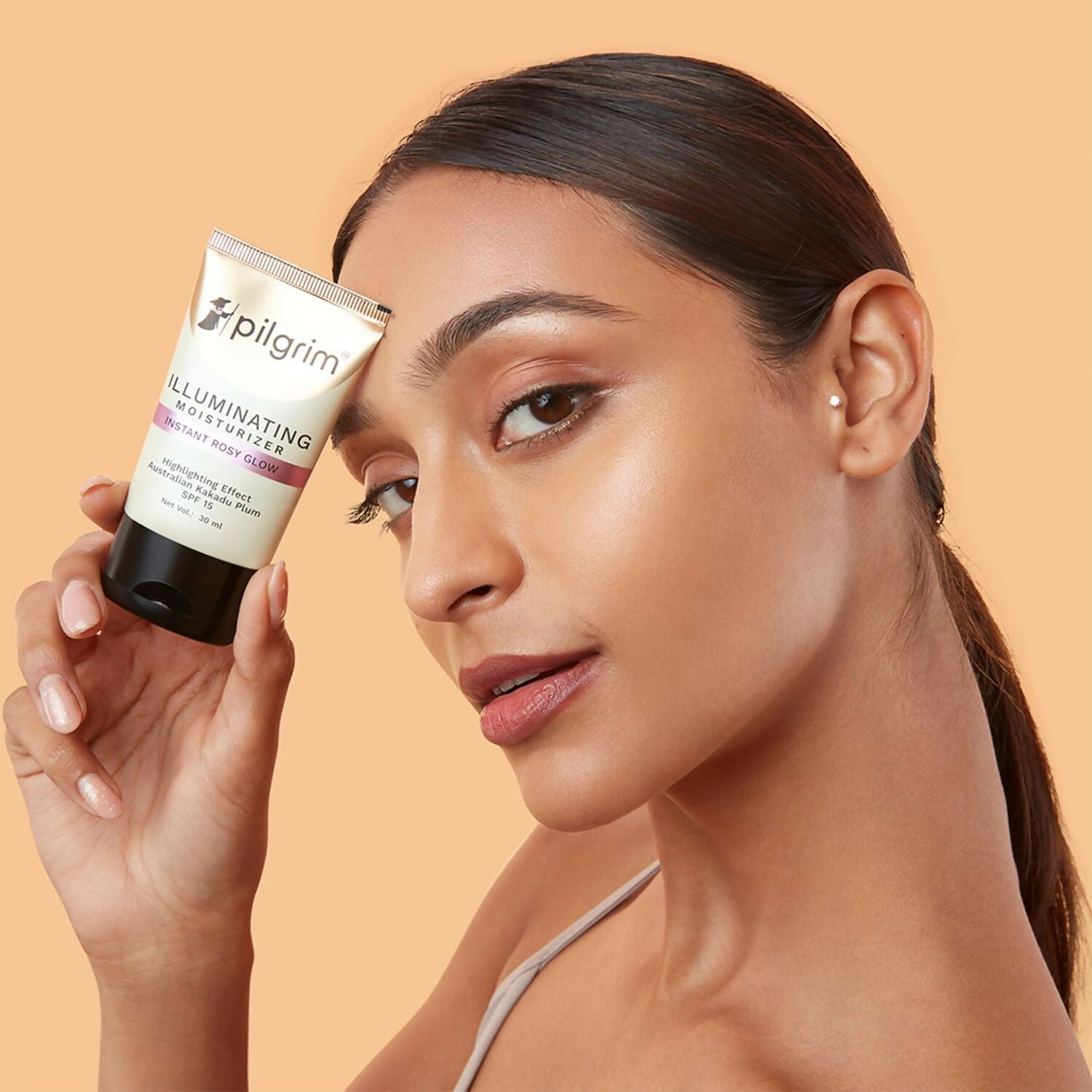 Pilgrim Illuminating Moisturizer For Instant Rosy Glow & SPF 15 with Australian Kakadu Plum - Grab2buy