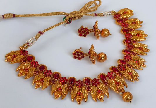 Kemp Peacock Pink Necklace Set - Grab2buy