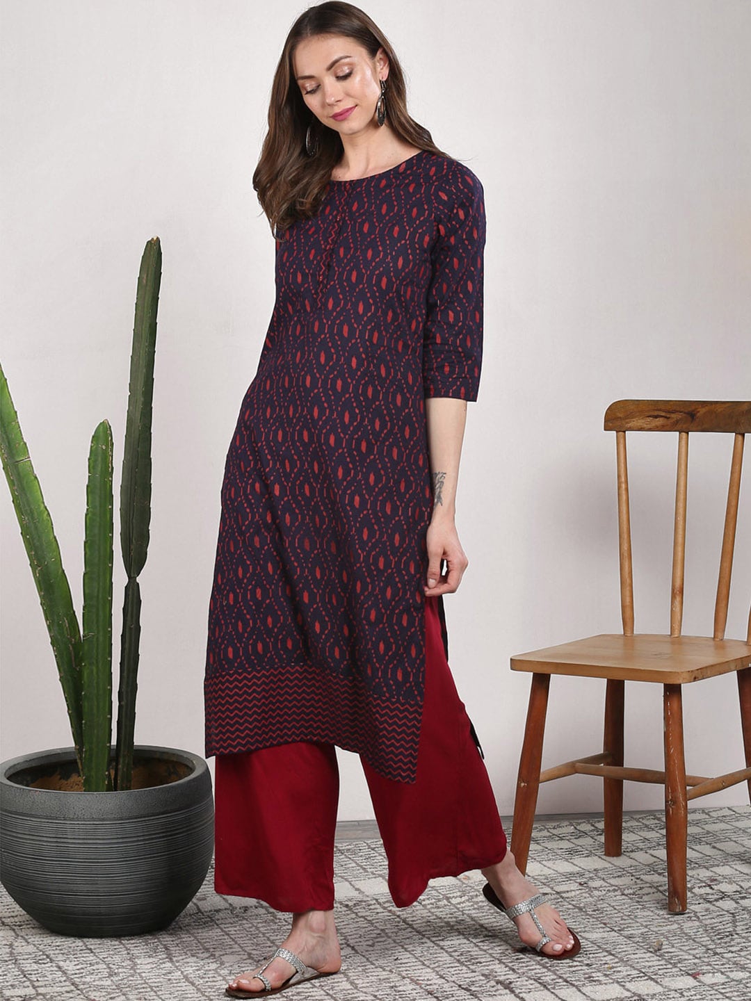 Sangria Women Blue Geometric Printed Straight Kurta - Grab2buy