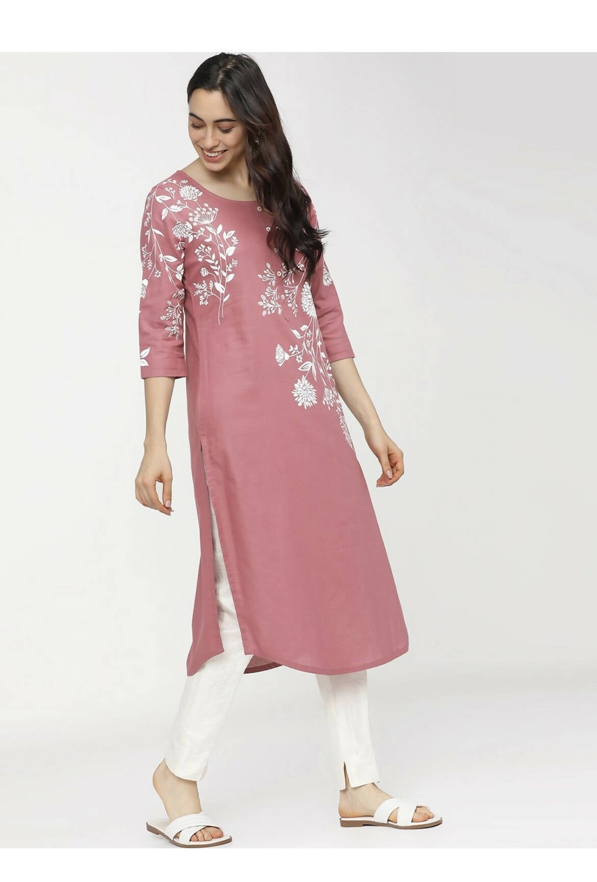Cheera Embellished Daily Wear Cotton Blend Kurta - Peach - Distacart