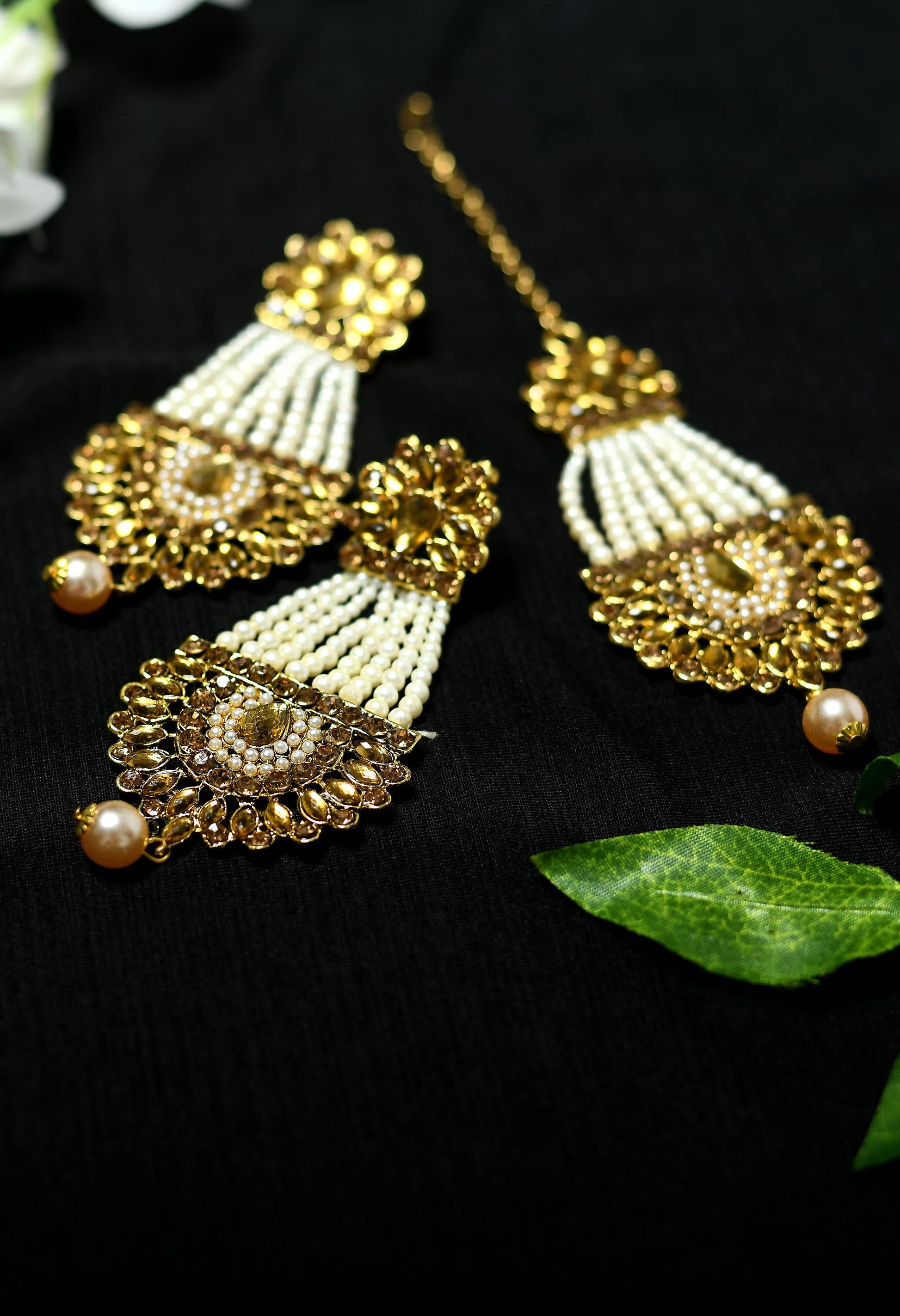 Mominos Fashion Johar Kamal Golden Kundan & Pearls Earrings With Tikka - Grab2buy