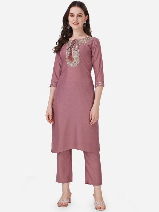 HERE&NOW Ethnic Motif Yoke Design Thread Work Kurta With Trousers
