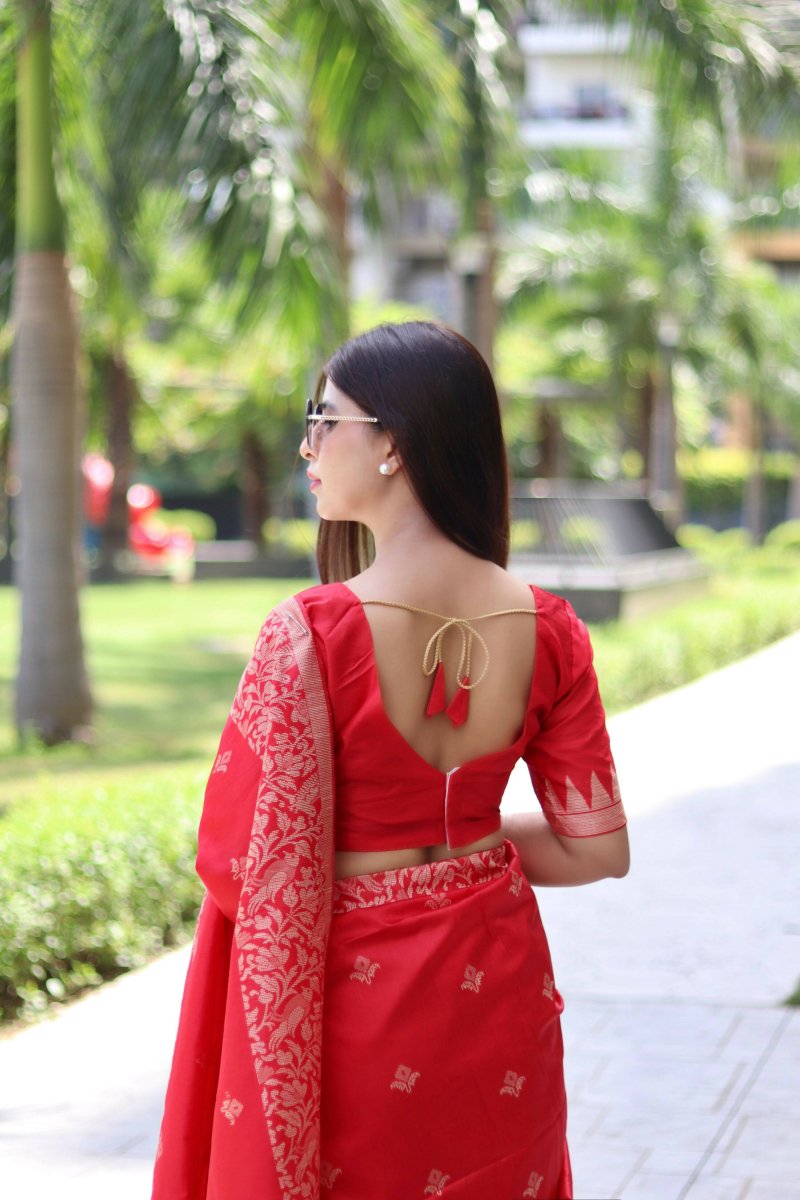 Aastha Fashion Red Woven Handloom Raw Silk Saree with Blouse - Grab2buy