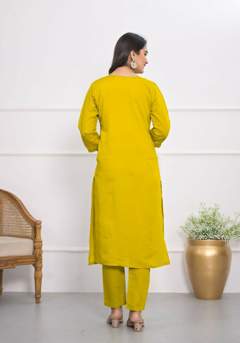 Tanisha1096-5