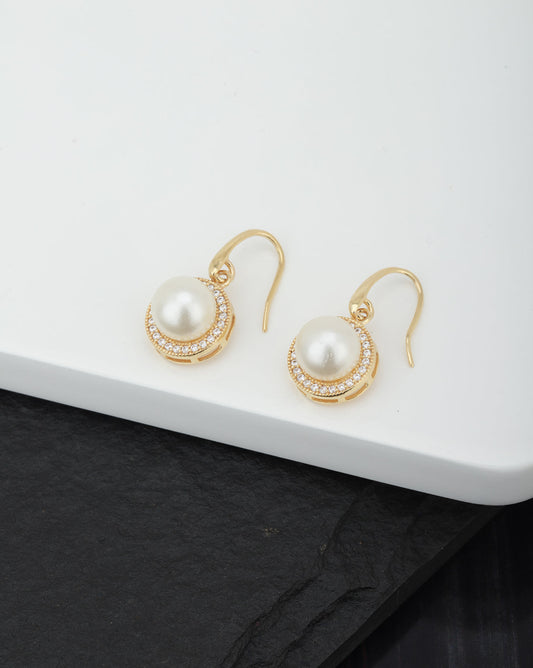 Gold-Polished Half Hoop Earring - Wahe Jewels | Grab2Buy
