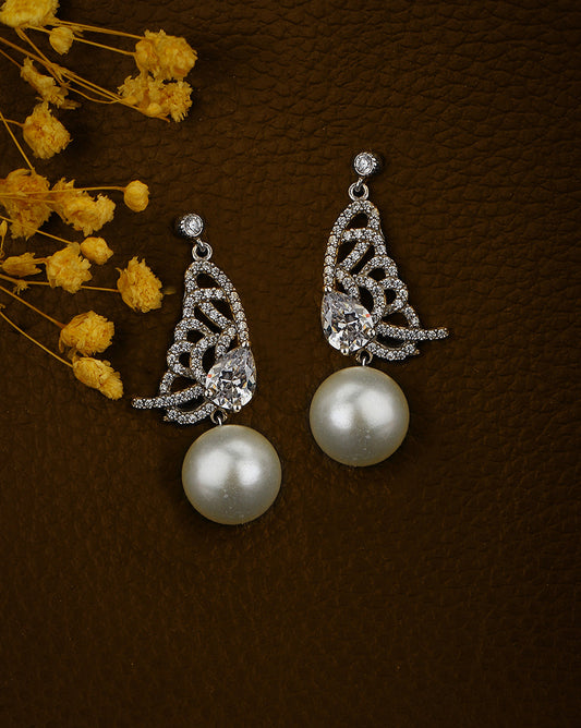 Gold-Polished With Cz Unique Stud Earring For Women - Wahe Jewels | Grab2Buy