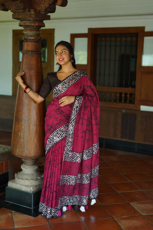 Arfa Fashion House Rani Pink Pure Chanderi Cotton Batik Printed Saree