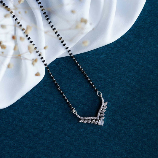 Joban Fashion Women White Ad Mangalsutra