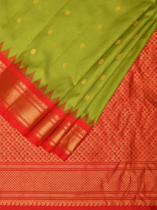 Green and Red Gadwal Silk Handloom Grab2Buy with Mango Pallu Design - Global Threads