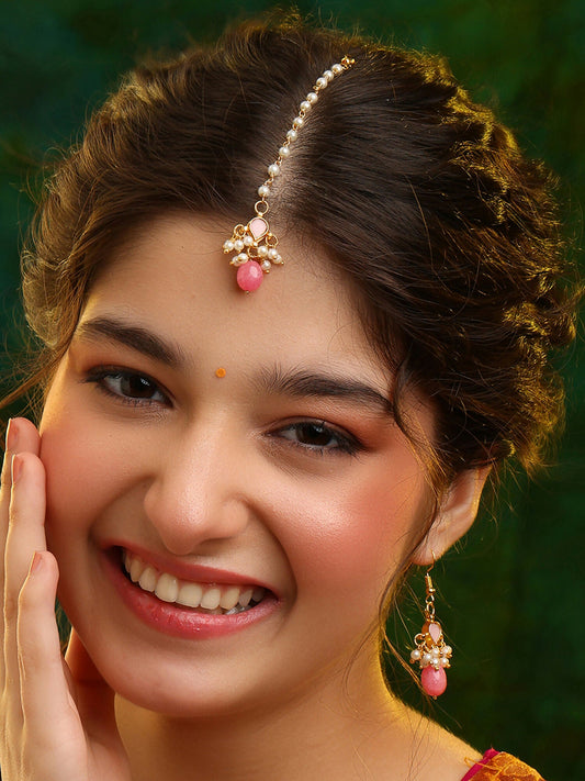 Ruby Raang Mannat Maang Tikka With Pair Of Earrings