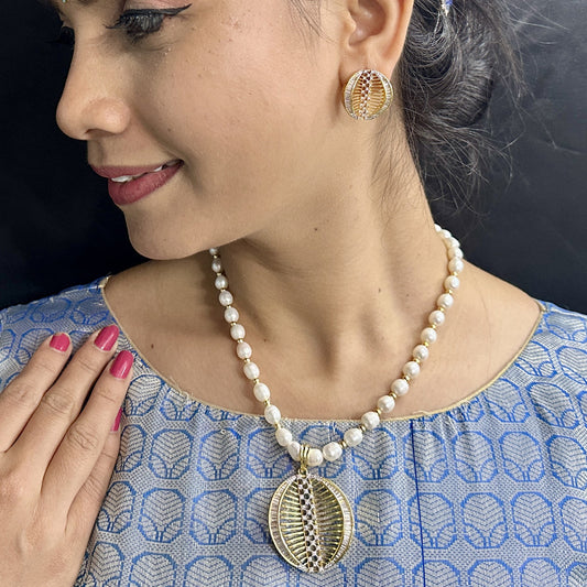 J Pearls Gilded Pearl Necklace Set | Grab2Buy