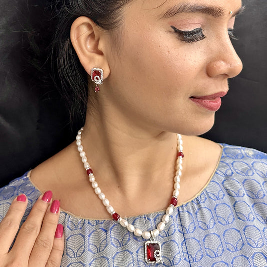 J Pearls Qarin Pearl Necklace Set | Grab2Buy