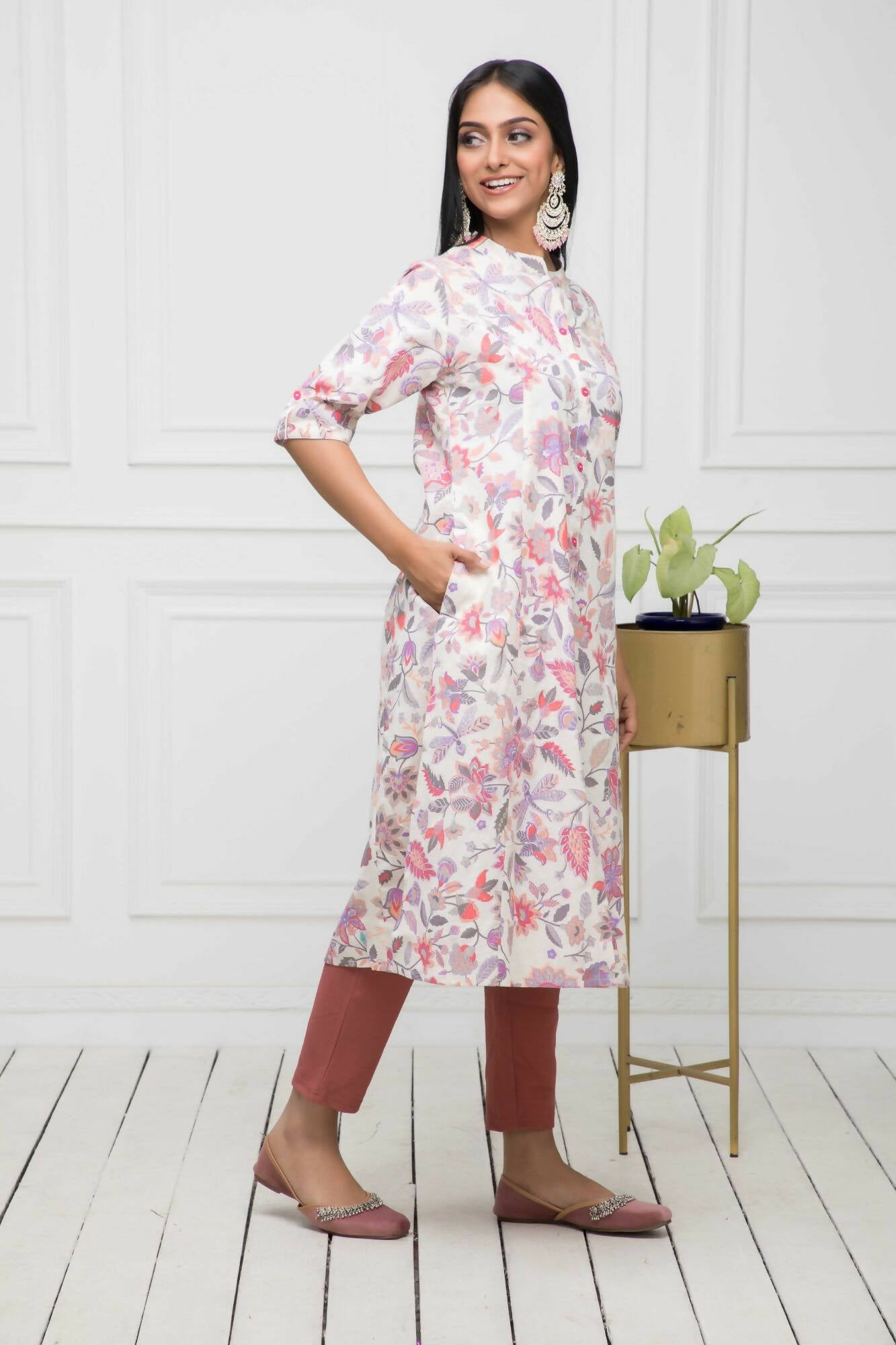 Myshka Women Cotton A-Line Round Neck Multi Floral Kurtas - Grab2buy