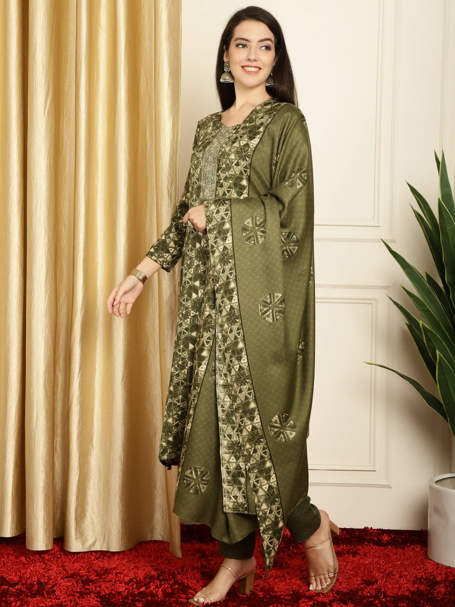 Aastha Fashion Women's Green Pashmina Floral Digital Printed Kurta with Trouser & Dupatta - Grab2buy