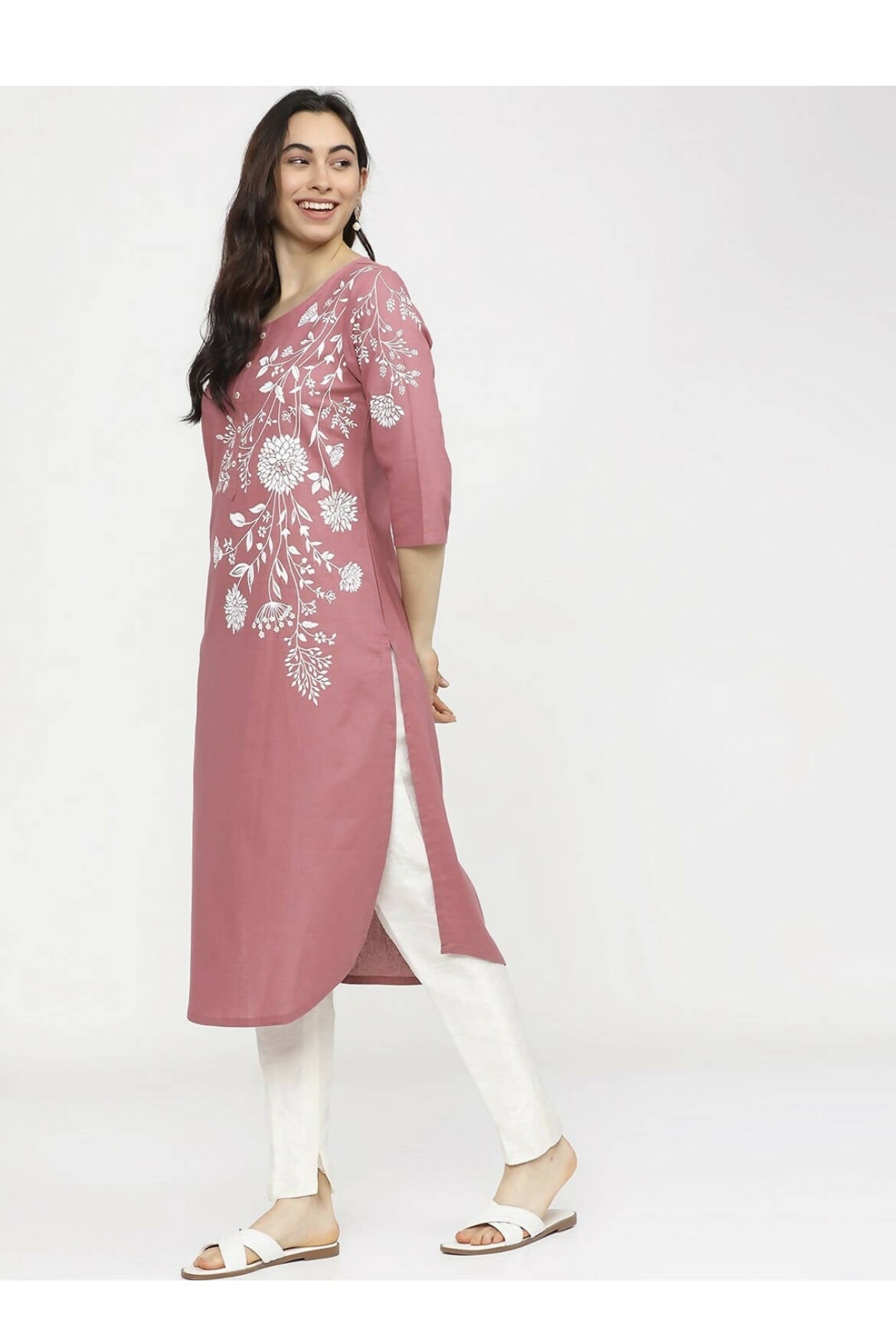 Cheera Embellished Daily Wear Cotton Blend Kurta - Peach - Distacart