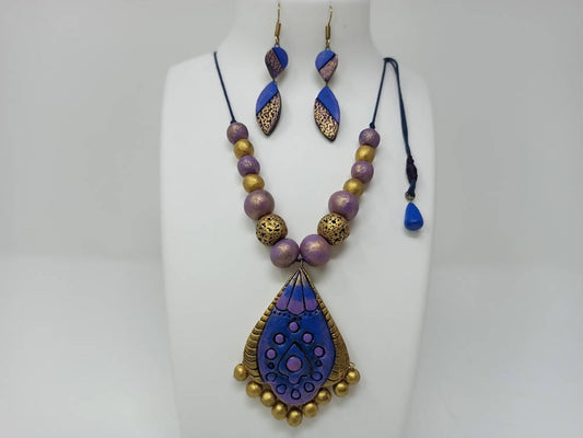 Terracotta Boho Style Medium Neckset With Hangings-Lavender And Gold