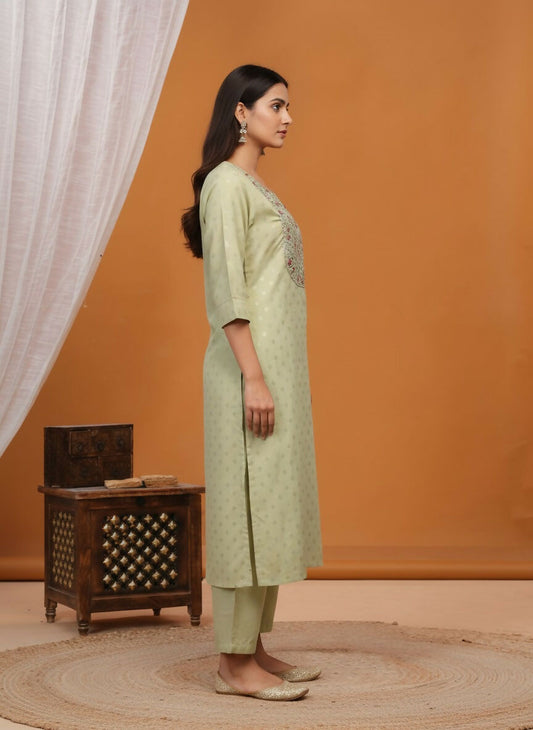 BulBul Pista Green Silk Kurta Set with Floral Embroidered Yoke