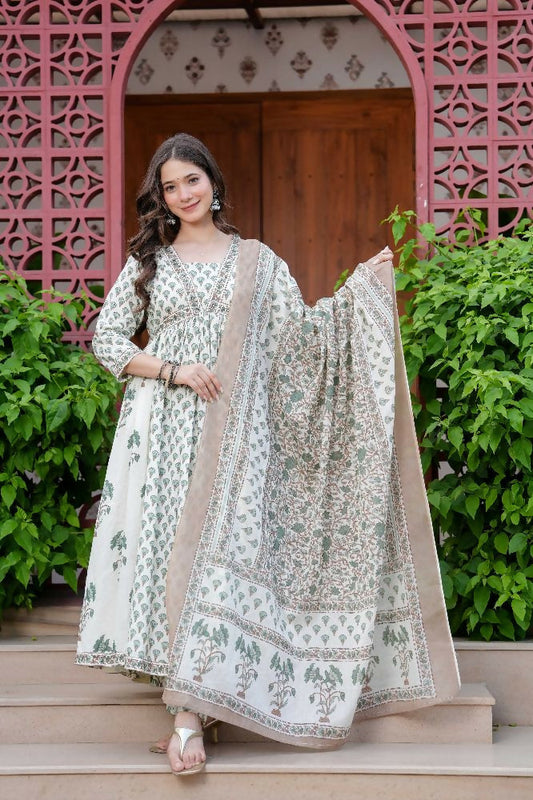 Jaimini Women Cotton Printed V-Neck 3/4 Sleeves Calf Length Flared Kurta Pant And Dupatta Set