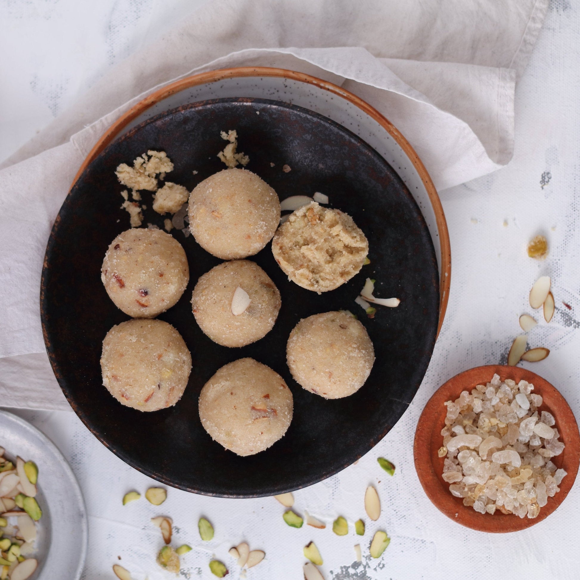 Almond House Gound Laddu 