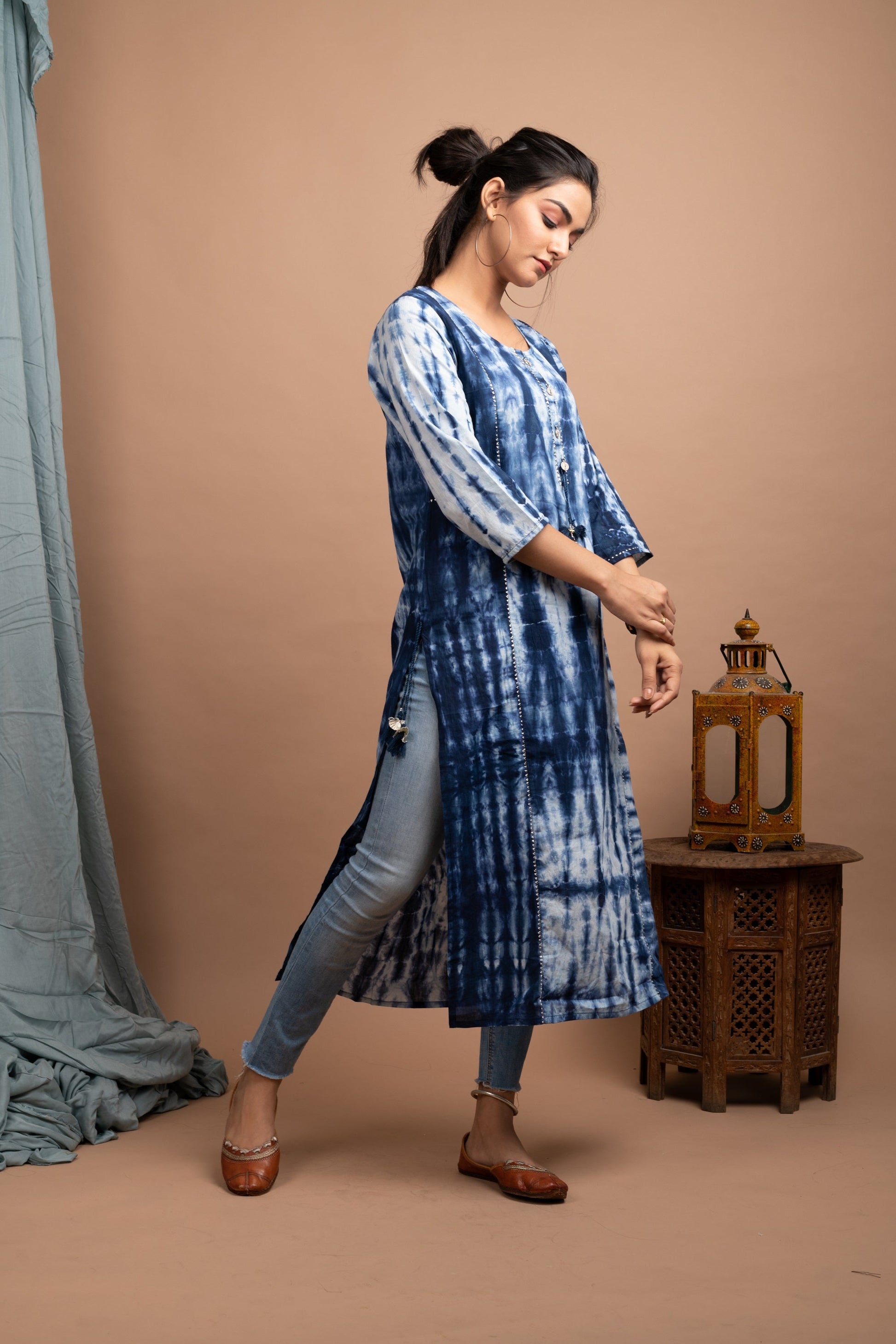 Kaajh Women's Blue Tie Dye Kurta