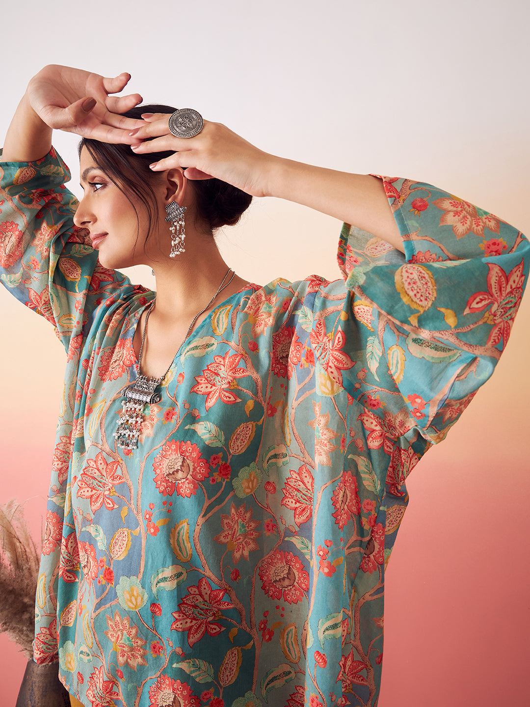 InWeave Women's Light Blue Floral Digital Print Kaftan Boho Top 