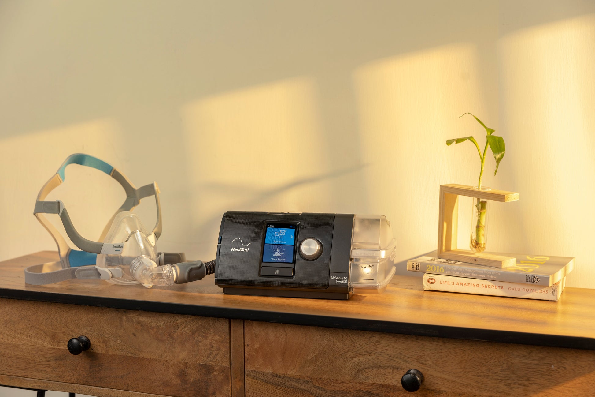 AirSense™ 10 Autoset™ Tripack 4G CPAP Device with HumidAir and ClimateLineAir 