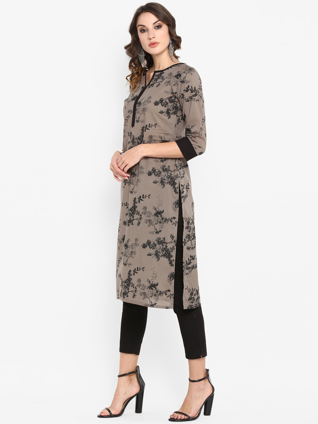 Janasya Women Taupe & Black Printed Straight Kurta