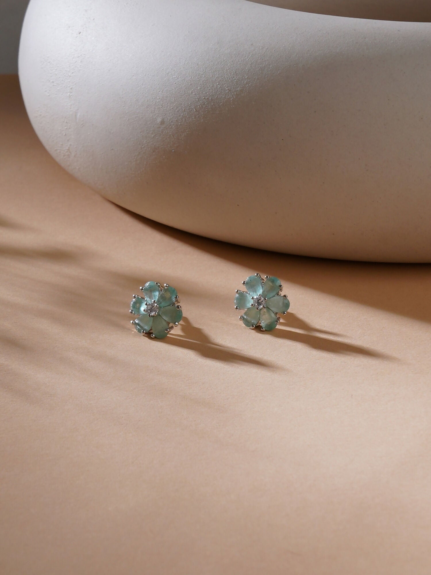 stone stud (mint green ) - Ruby Raang