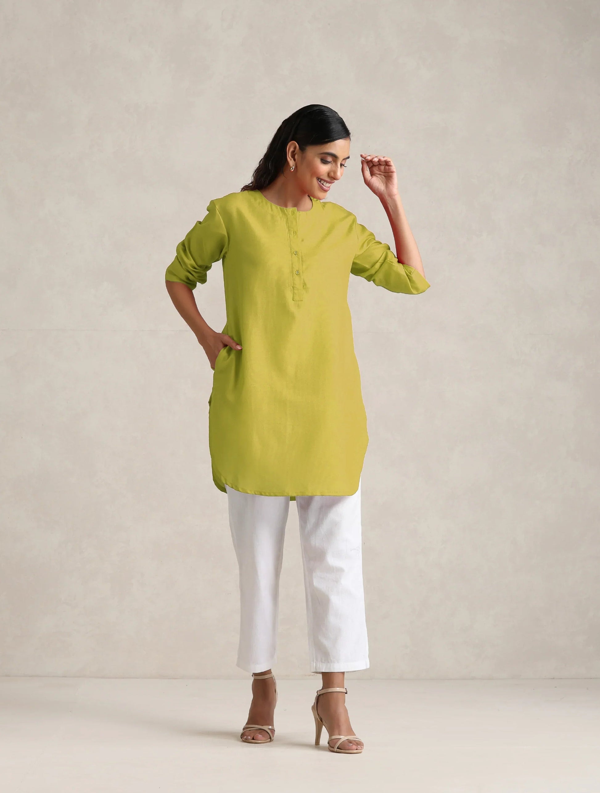 trueBrowns Lime Cotton Blend Short Kurta 