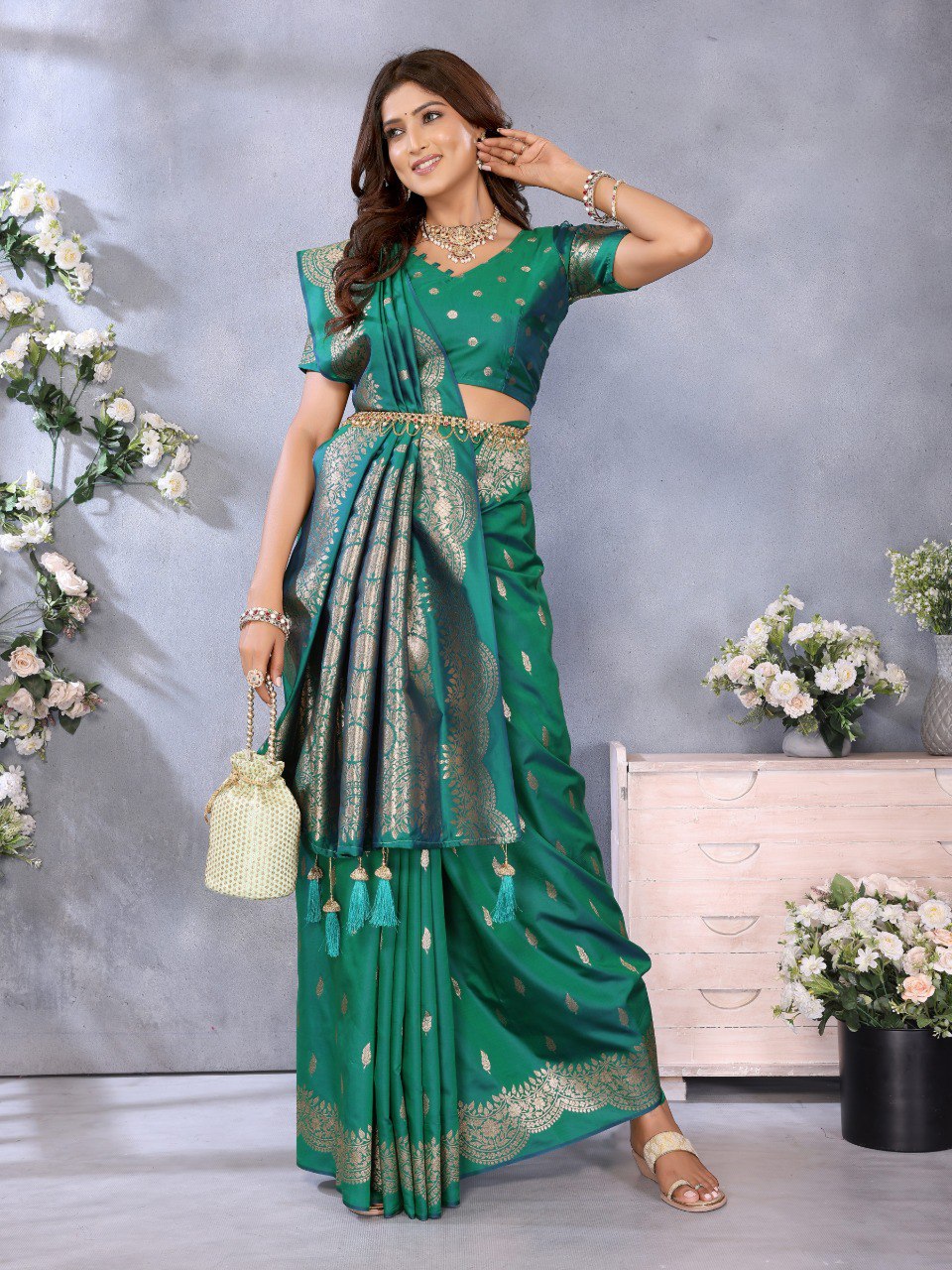 Anaita Green Premium Banarasi Tissue Silk Saree With Gala Weaving Work