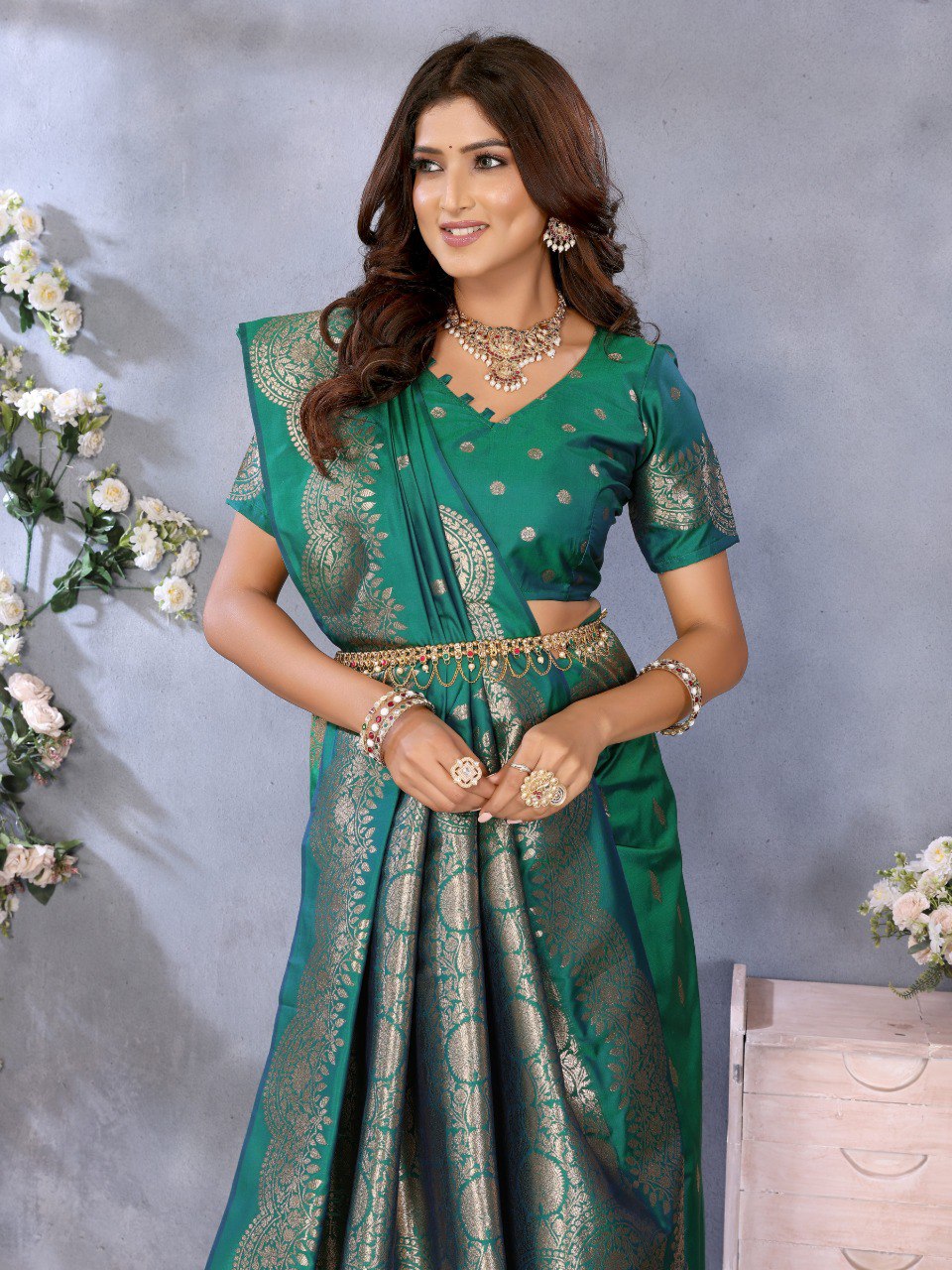 Anaita Green Premium Banarasi Tissue Silk Saree With Gala Weaving Work