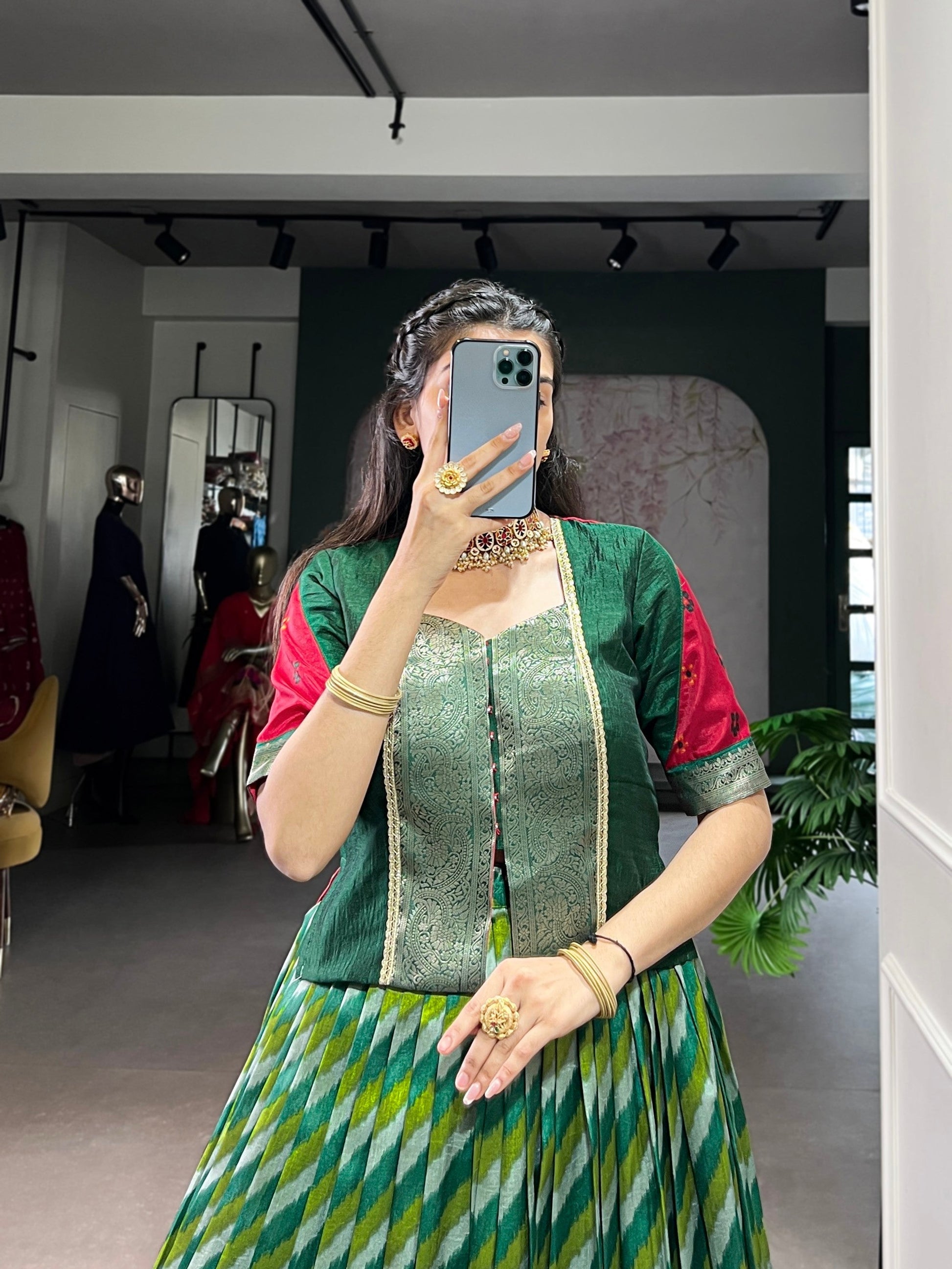 Lorenvalley Fashion Green Tasar Silk Leheriya Print With Zari Weaving Work Lehenga Choli 