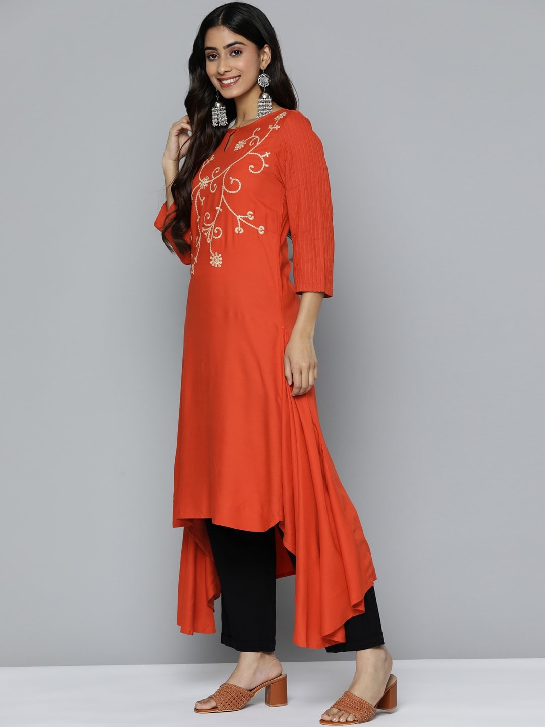 HERE&NOW Mirror Work Embroidered Keyhole Neck Asymmetric Dipped Hem Kurta