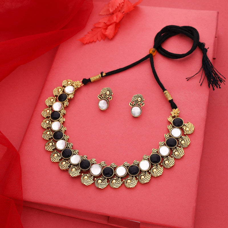 Tehzeeb Creations Black And White Colour Gold-Polished Stone Jewellery Choker Necklace Set With Matching Pair of Stud Earrings Tehzeeb Creations