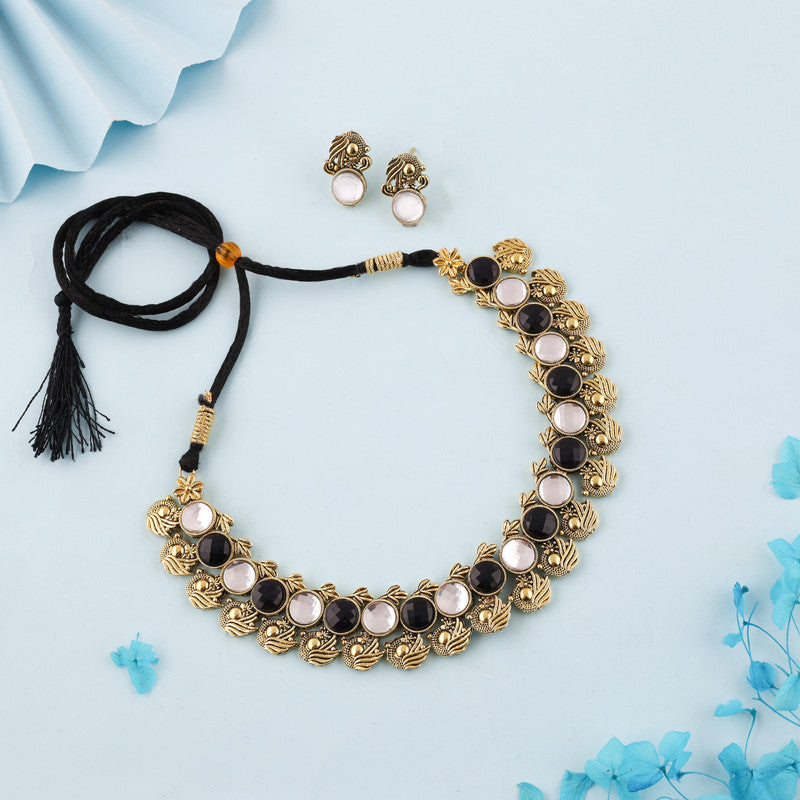 Tehzeeb Creations Black And White Colour Gold-Polished Stone Jewellery Choker Necklace Set With Matching Pair of Stud Earrings Tehzeeb Creations