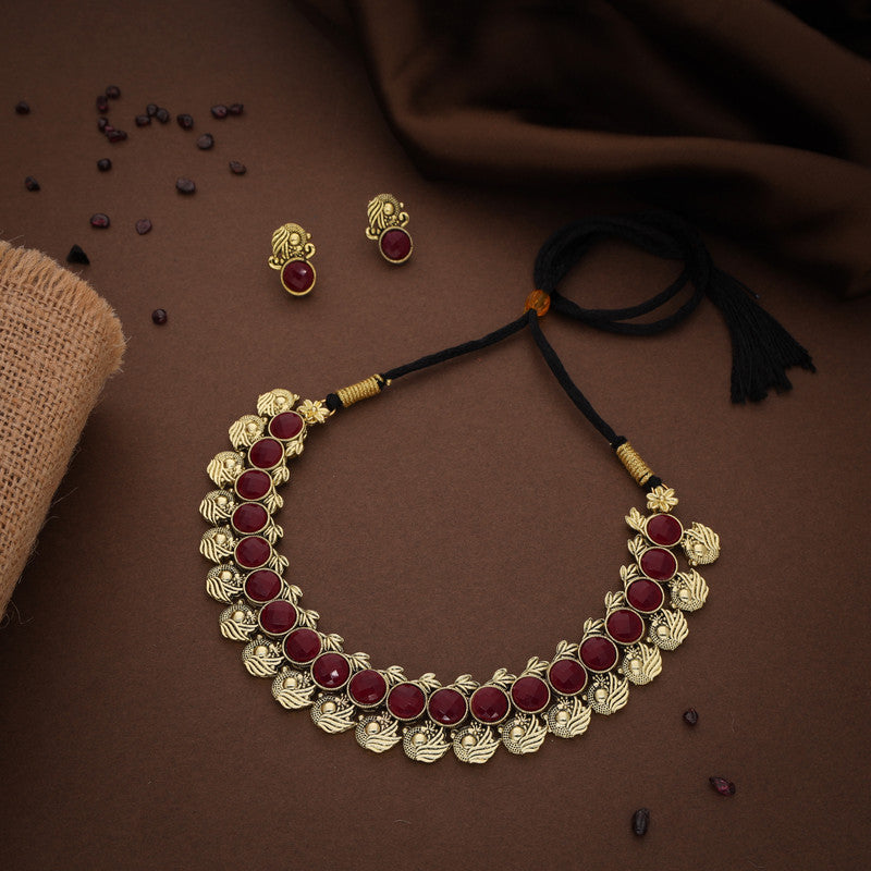Tehzeeb Creations Maroon Colour Gold-Polished Stone Jewellery Choker Necklace Set With Matching Pair of Stud Earrings Tehzeeb Creations