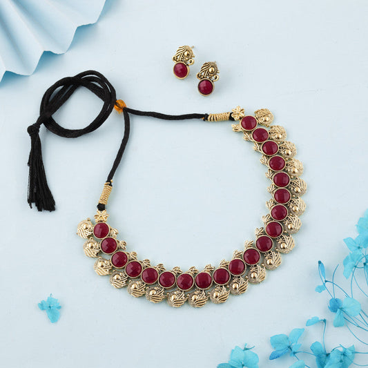 Tehzeeb Creations Maroon Colour Gold-Polished Stone Jewellery Choker Necklace Set With Matching Pair of Stud Earrings Tehzeeb Creations