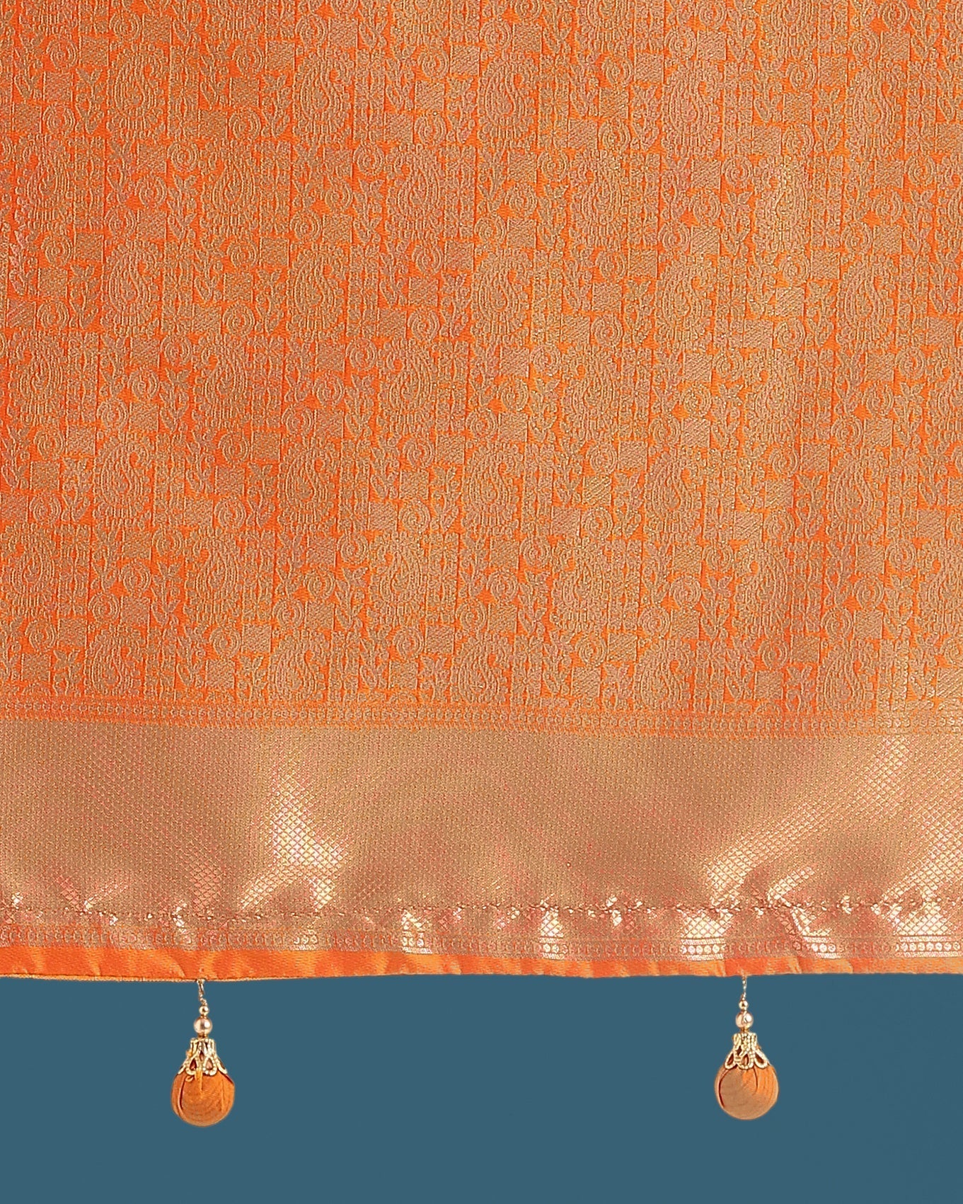 Monjolika Fashion Orange Colour Banarasi Silk Zari Weaving Classic Saree | Swadesiicart