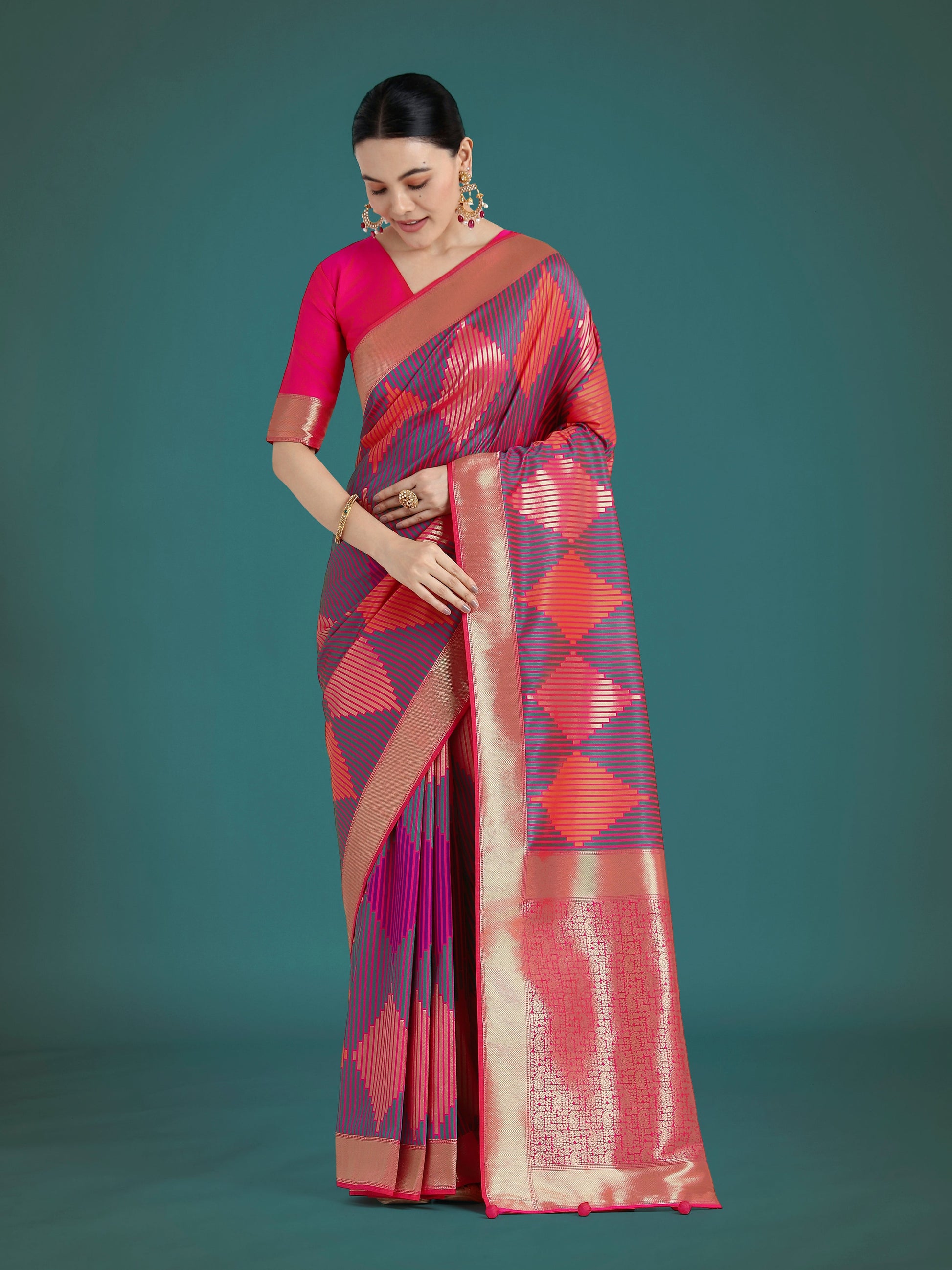 Monjolika Fashion Pink Colour Banarasi Satin Silk Zari Weaving Classic Saree | Swadesiicart