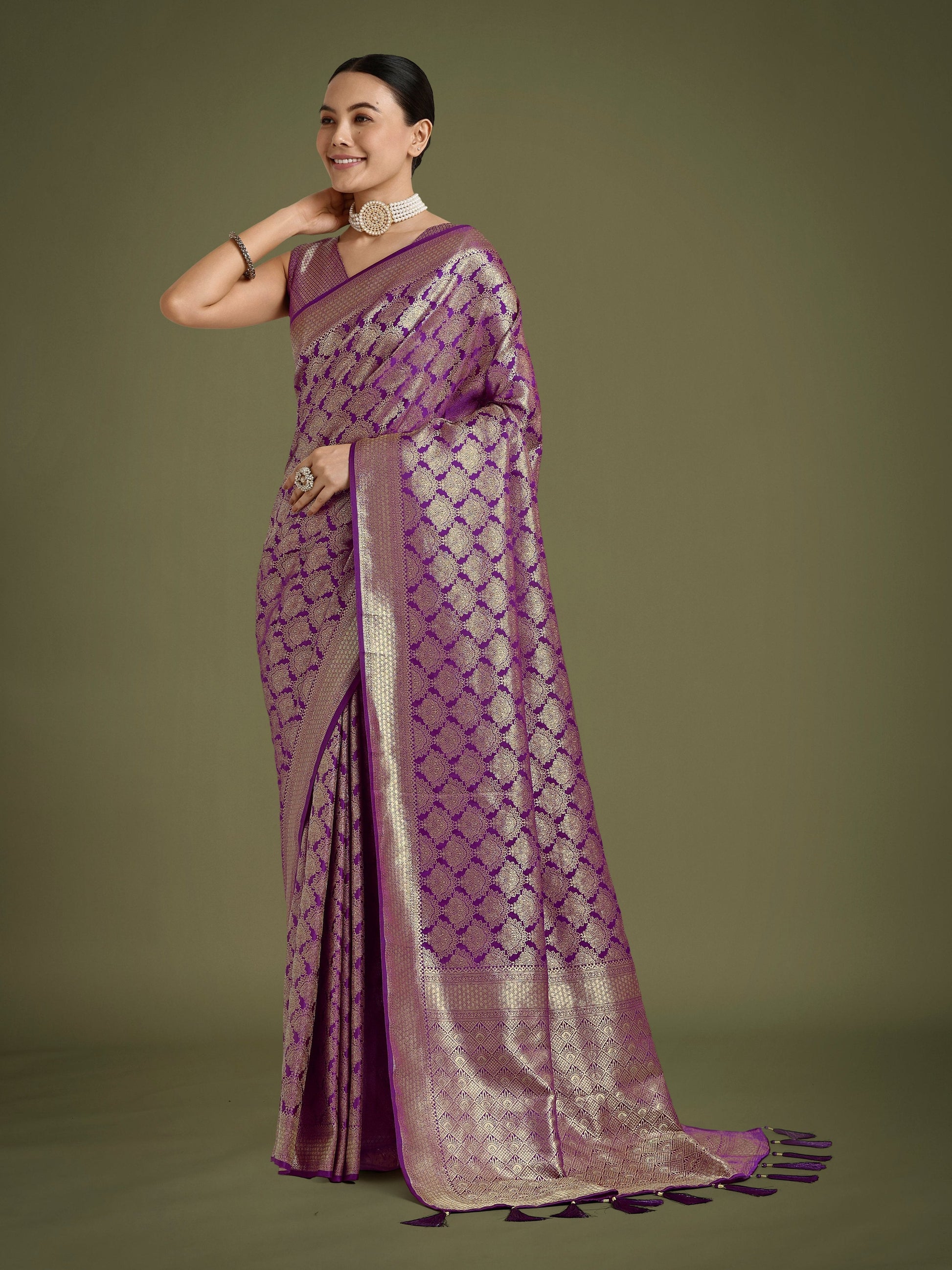Monjolika Fashion Flattering Purple Banarasi Satin Silk Zari Weaving Work Designer Saree | Swadesiicart