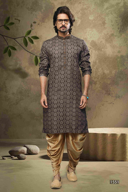 Raivat Ethnic Cotton Digital Print Mirror Work Kurta Pajama In Black Colour