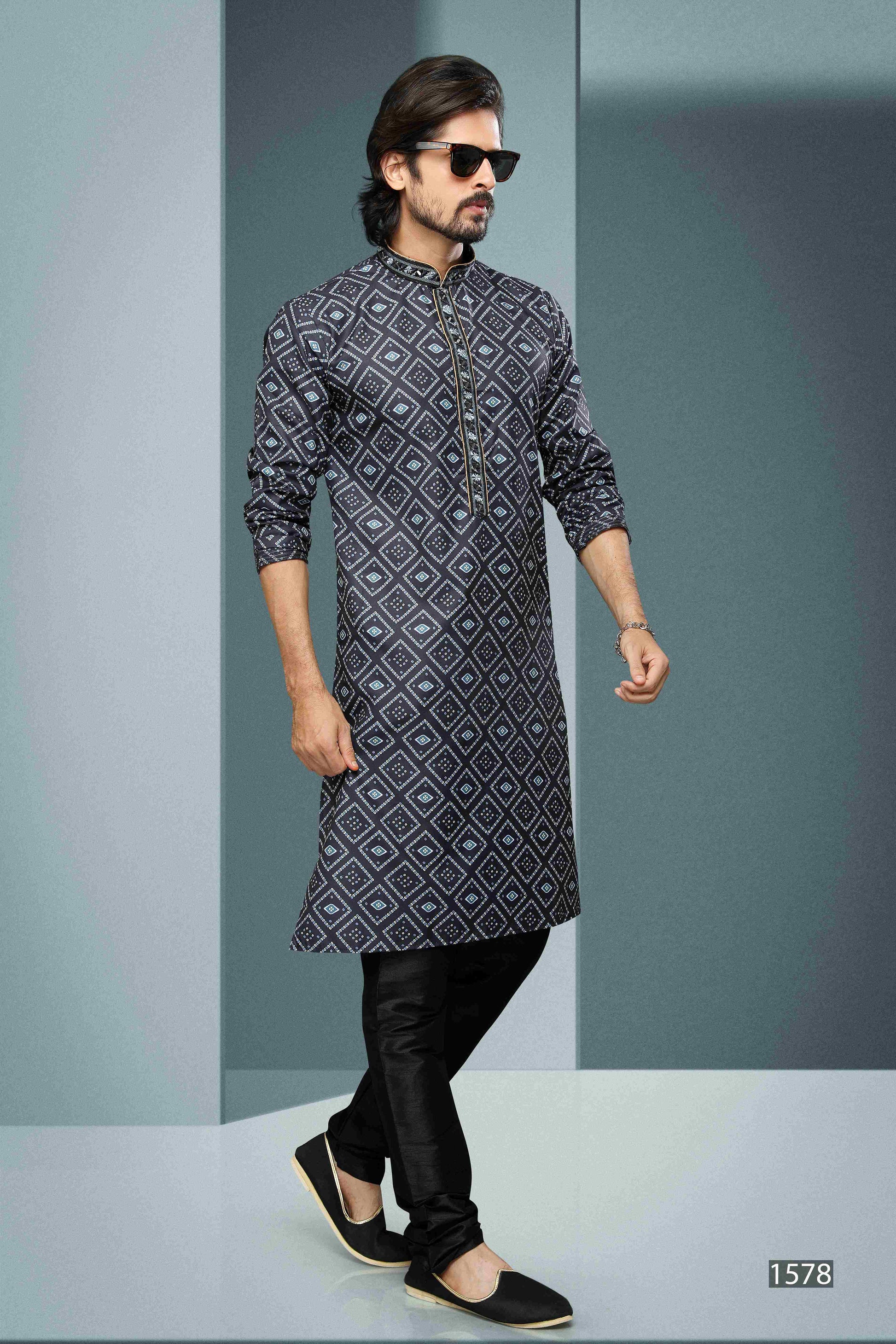 Raivat Ethnic Cotton Digital Print Mirror Work Kurta Pajama In Black Colour