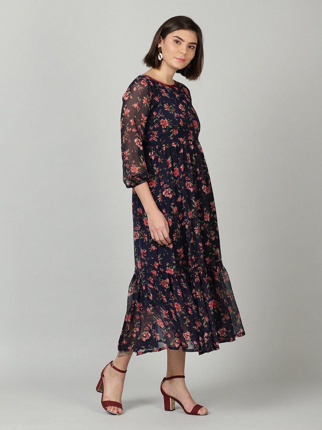 Souchii Women Navy Blue & Red Floral Chiffon A-Line Tiered Dress 