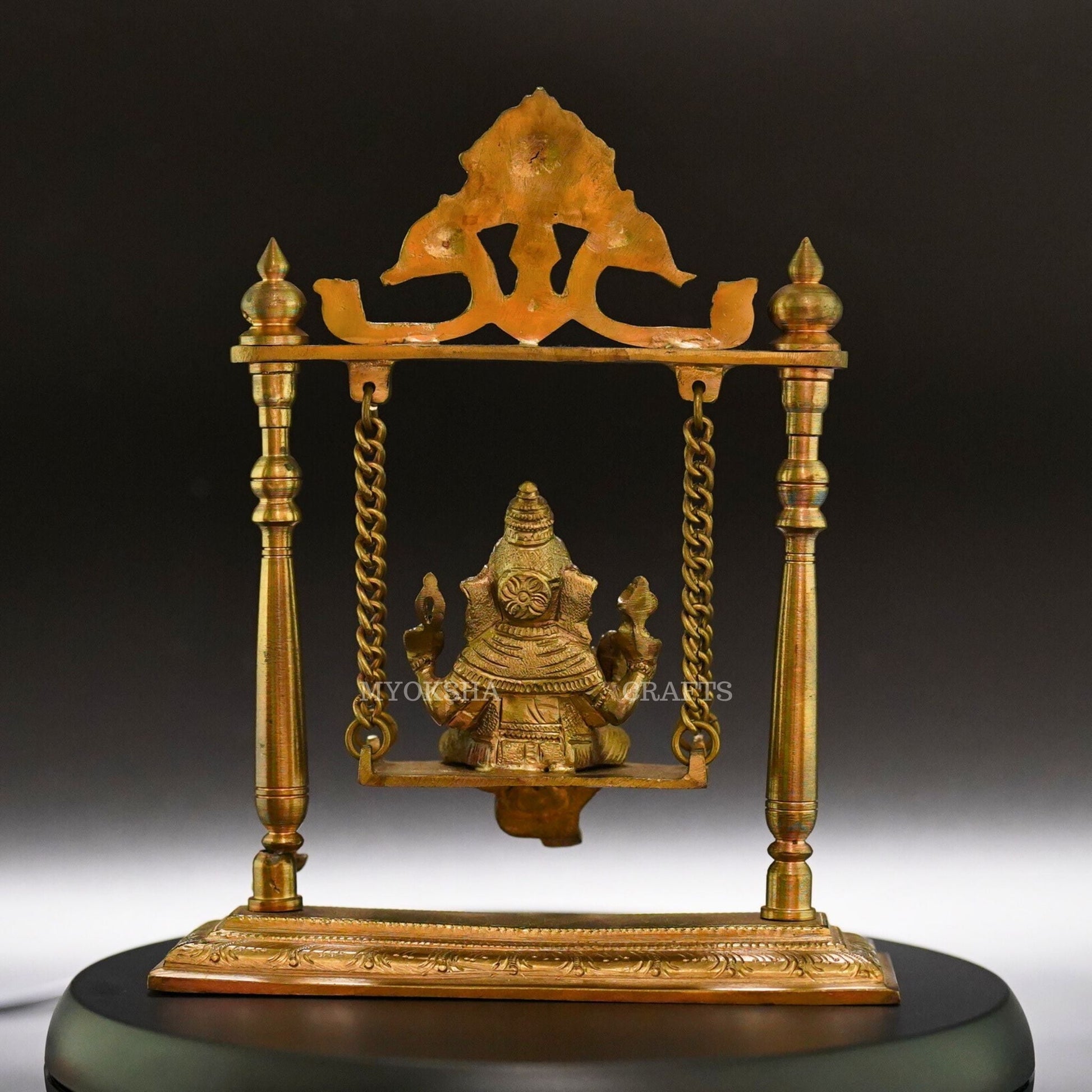 Jhula Ganesha Idols - An Emblem of Divine Blessings for Homes - 3