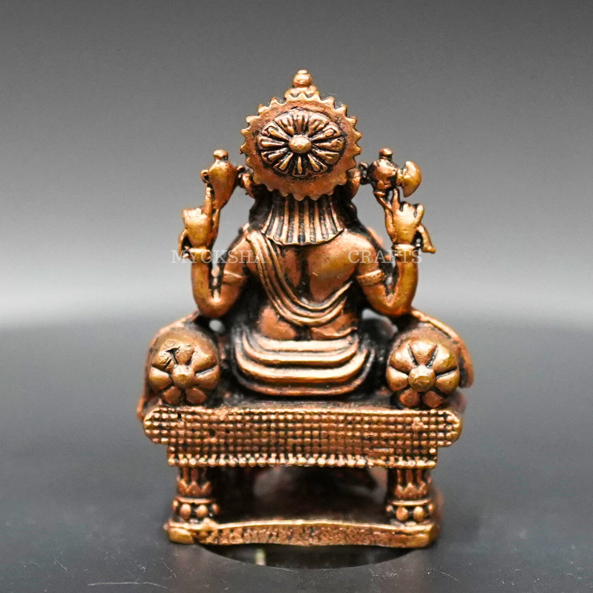 Copper Ganapathi Idol: Radiant Beauty for Devotees - 3