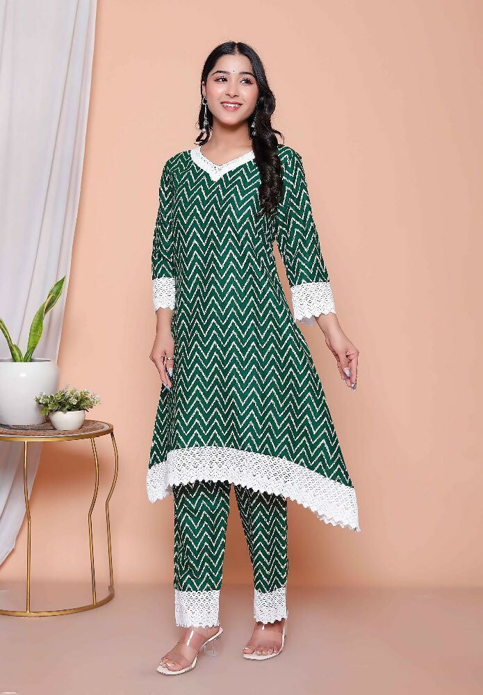 Miravan Womens Green Rayon Zigzag Print Kurta With Palazzo Set