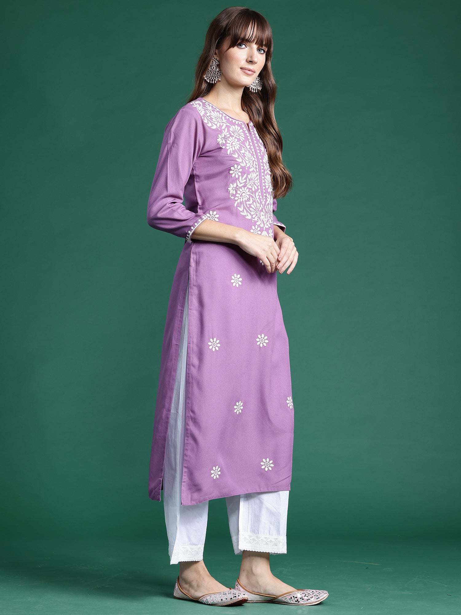 Indo Era Lavender Embroidered Straight Kurta