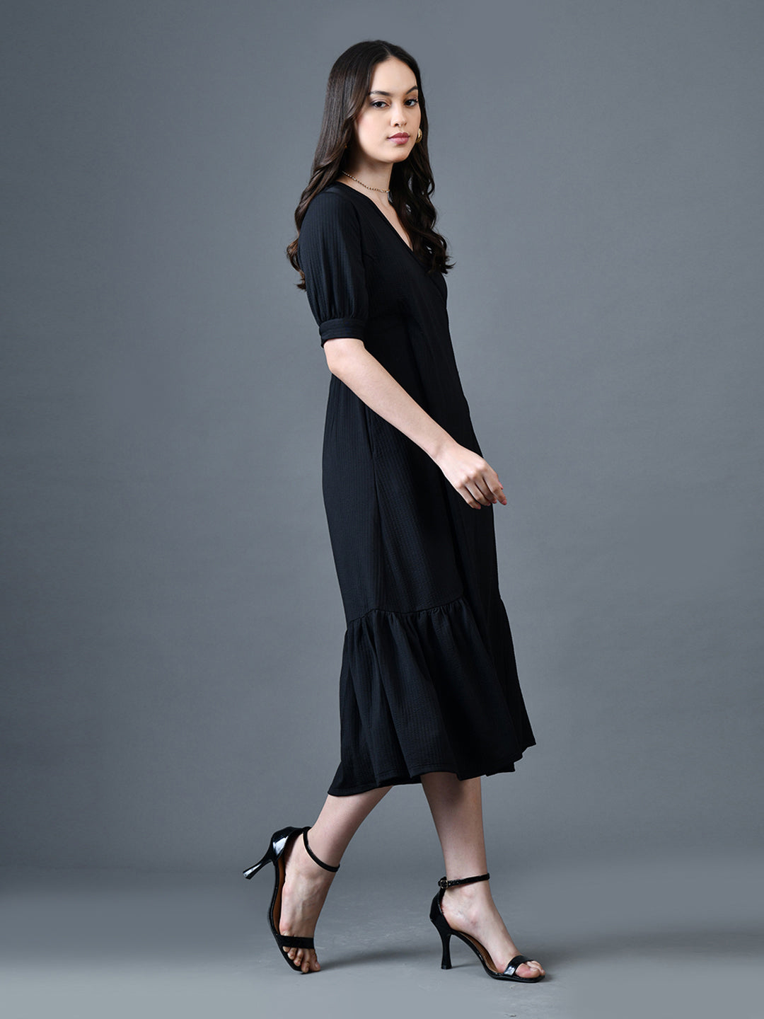 Myshka Women Black Polyester A-Line V-Neck Solid Knee Length Short Sleeves Dresses