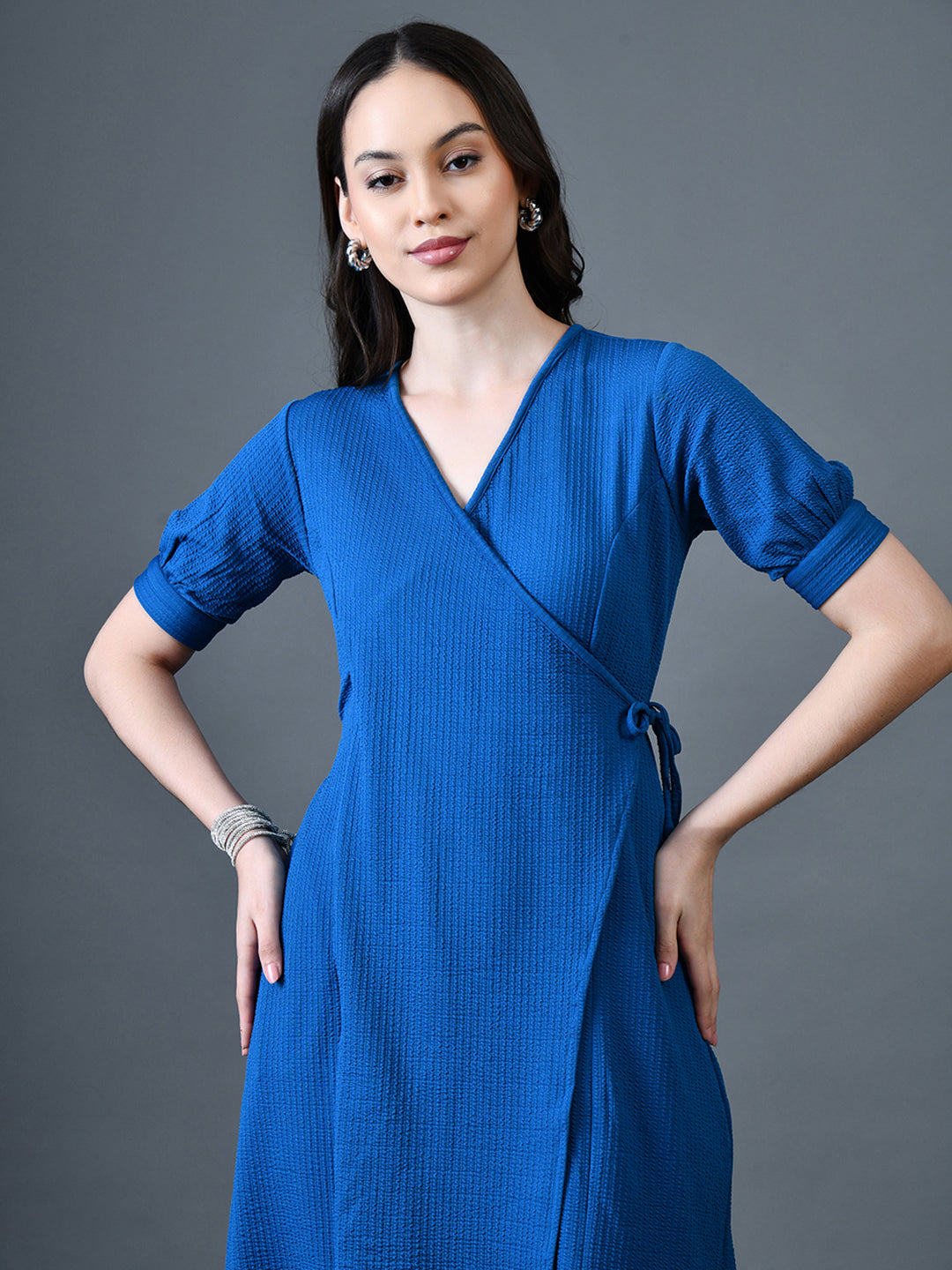 Myshka Women Blue Polyester A-Line V-Neck Solid Knee Length Short Sleeves Dresses