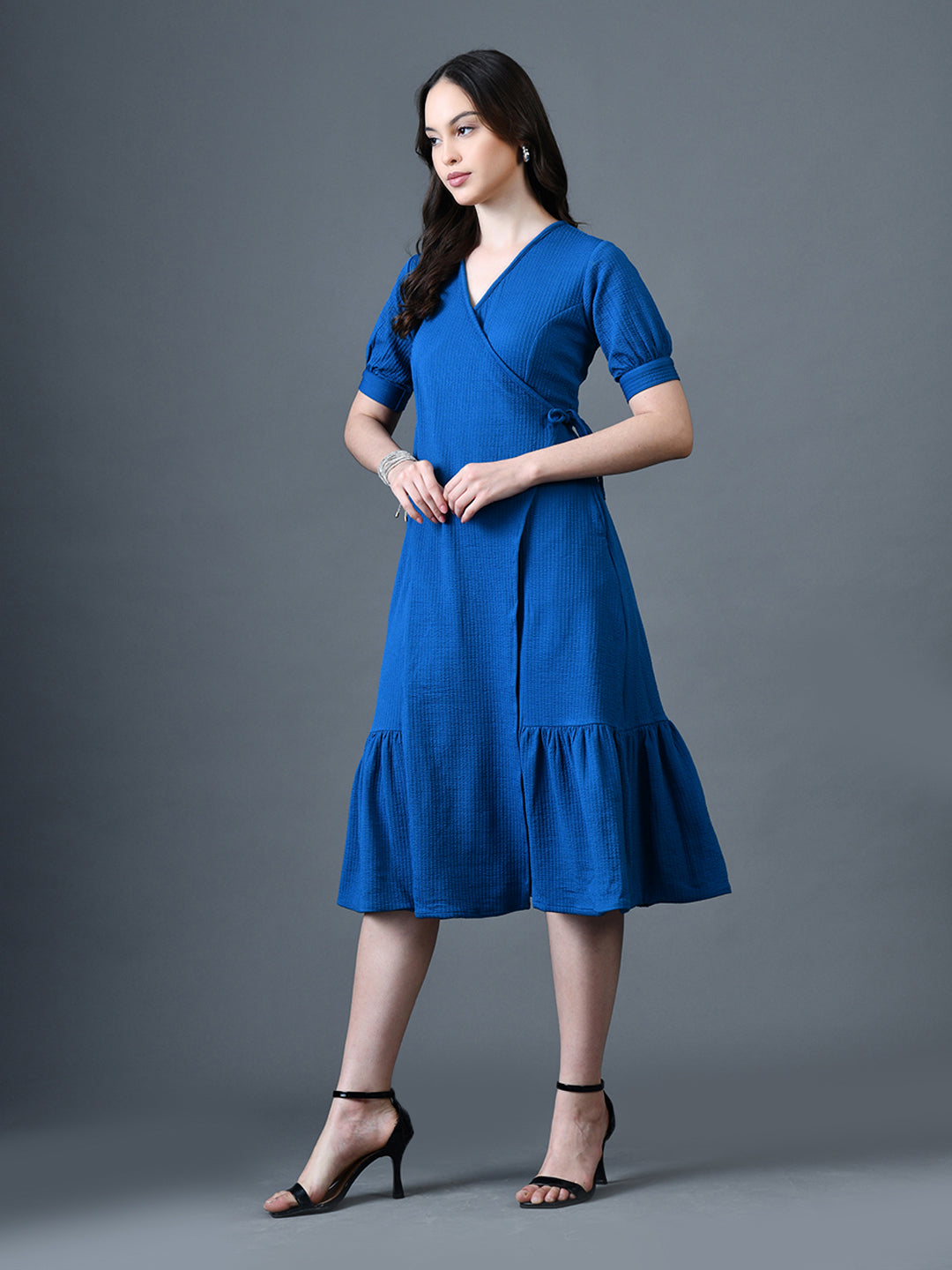 Myshka Women Blue Polyester A-Line V-Neck Solid Knee Length Short Sleeves Dresses